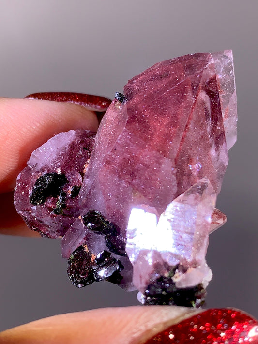 Sparkling Raspberry Hematite Phantom Garden Quartz with Epidote | Meigu Mine, China
