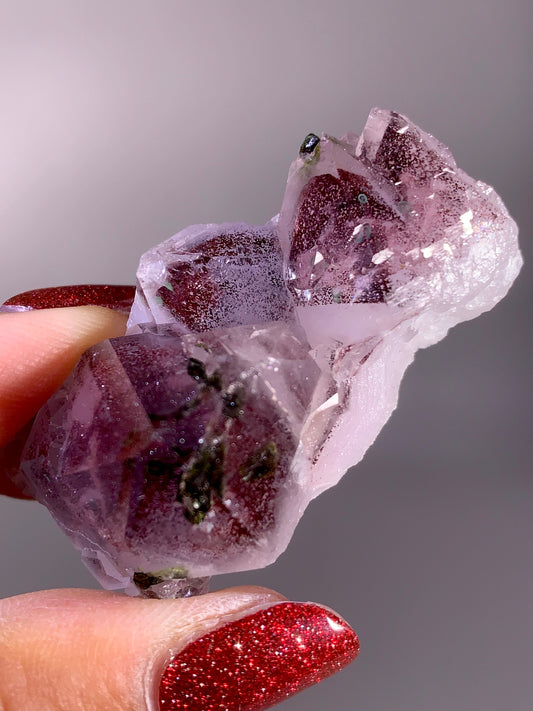 Sparkling Wine-Red Hematite Phantom Garden Quartz with Epidote | Meigu Mine, China