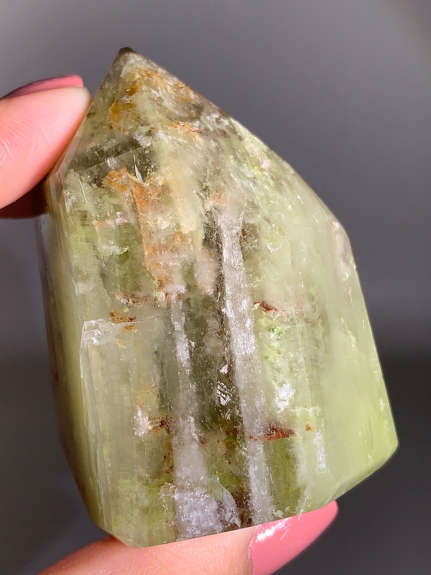 High-Quality Apple Green Layered Garden Quartz Tower with Pink Amphibole