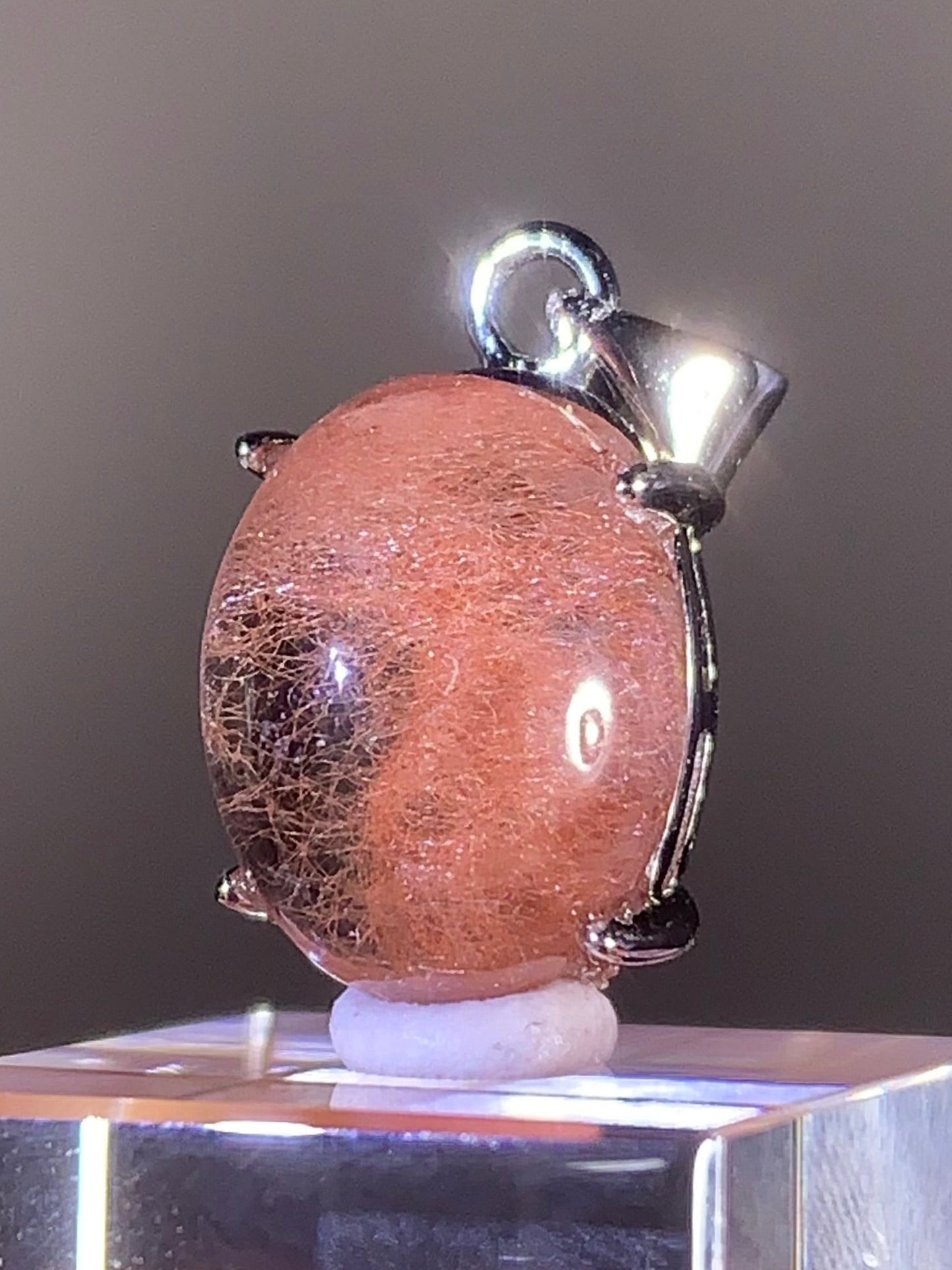 Top Quality Brazilian Pink Amphibole Quartz Pendant in S925 Sterling Silver