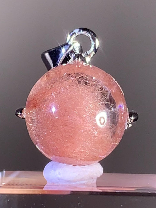 Top Quality Brazilian Pink Amphibole Quartz Pendant in S925 Sterling Silver