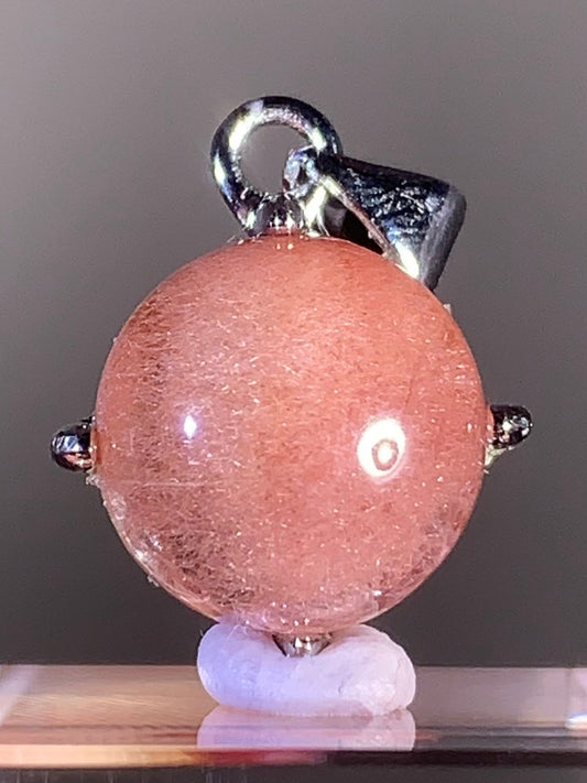 Top Quality Brazilian Pink Amphibole Quartz Pendant in S925 Sterling Silver