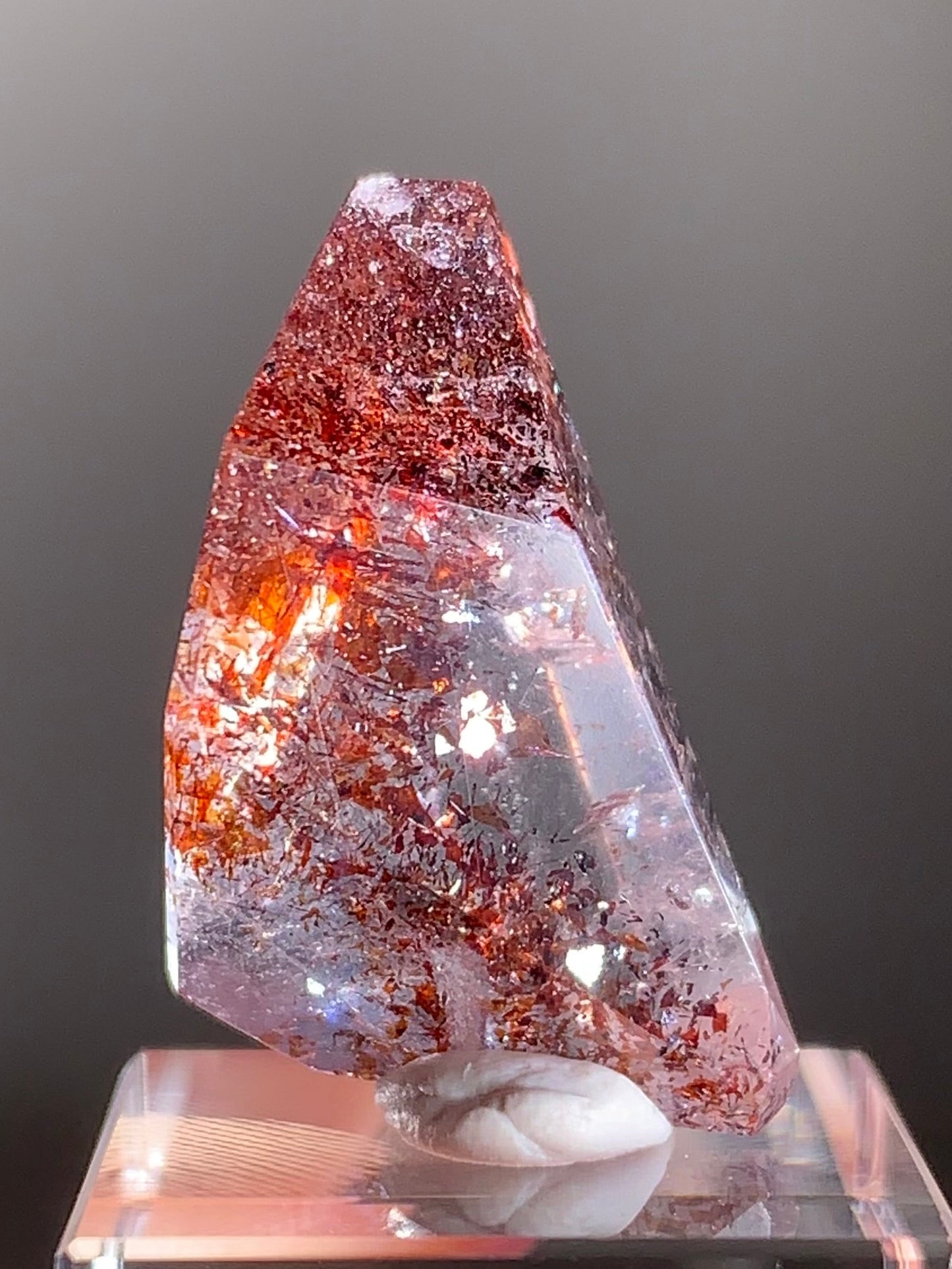 Harlequin Quartz Polished Freeform – Gold Strawberry Quartz from Madagascar