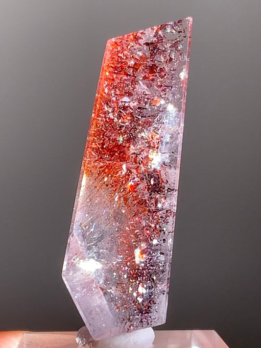 Harlequin Quartz Polished Freeform – Gold Strawberry Quartz from Madagascar