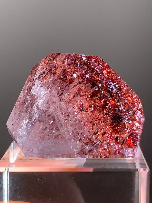 Harlequin Quartz Polished Freeform – Gold Strawberry Quartz from Madagascar