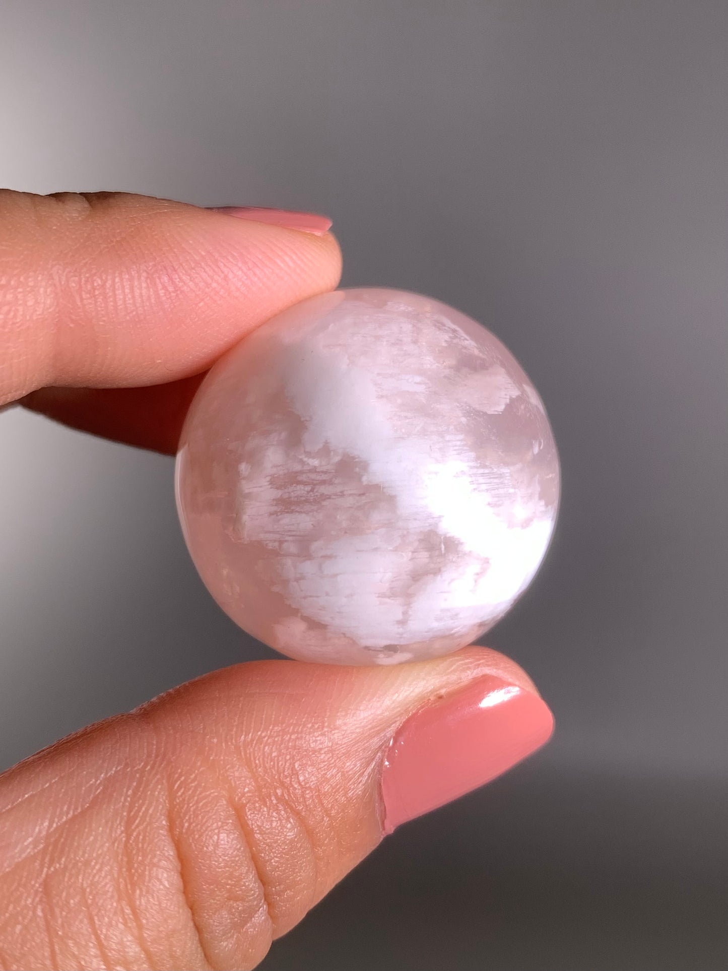 Snow Garden Rose Quartz Sphere With Asterism