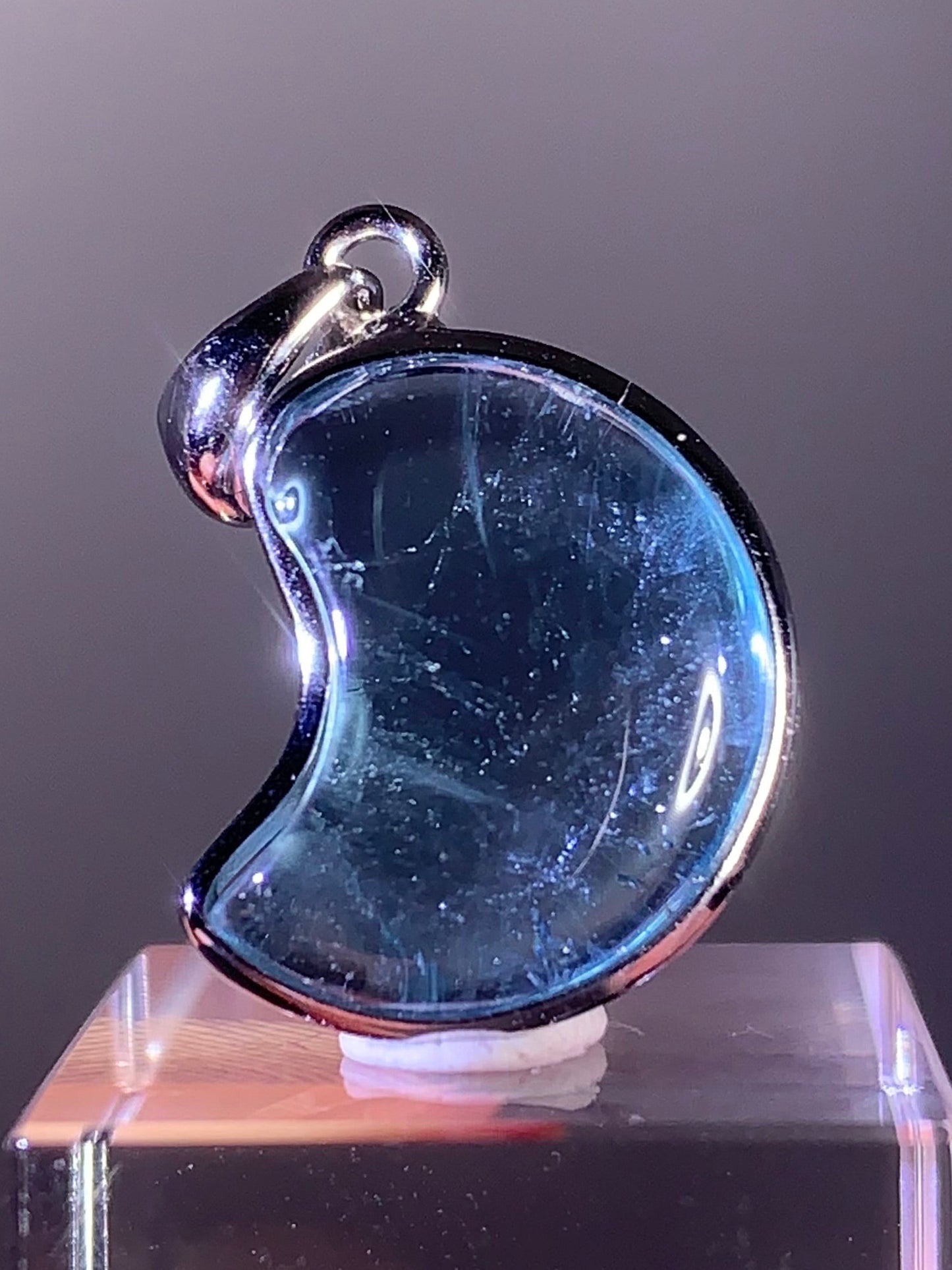 Moon Shape Topaz Pendant in S925 Sterling Silver – Brazil