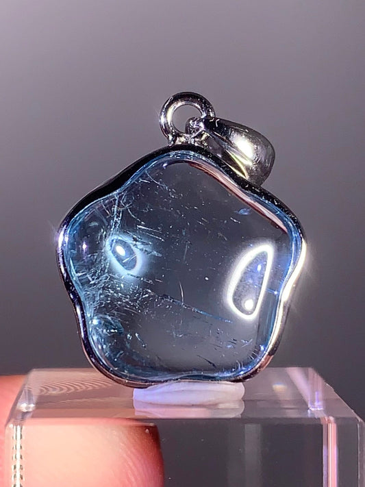 Star Shape Topaz Pendant in S925 Sterling Silver – Brazil
