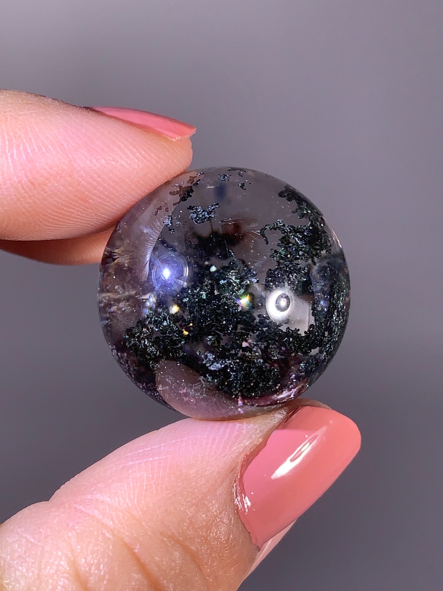 High-Quality Deep Green Noodle Formation Garden Quartz Sphere with Natural Rainbow from Brazil