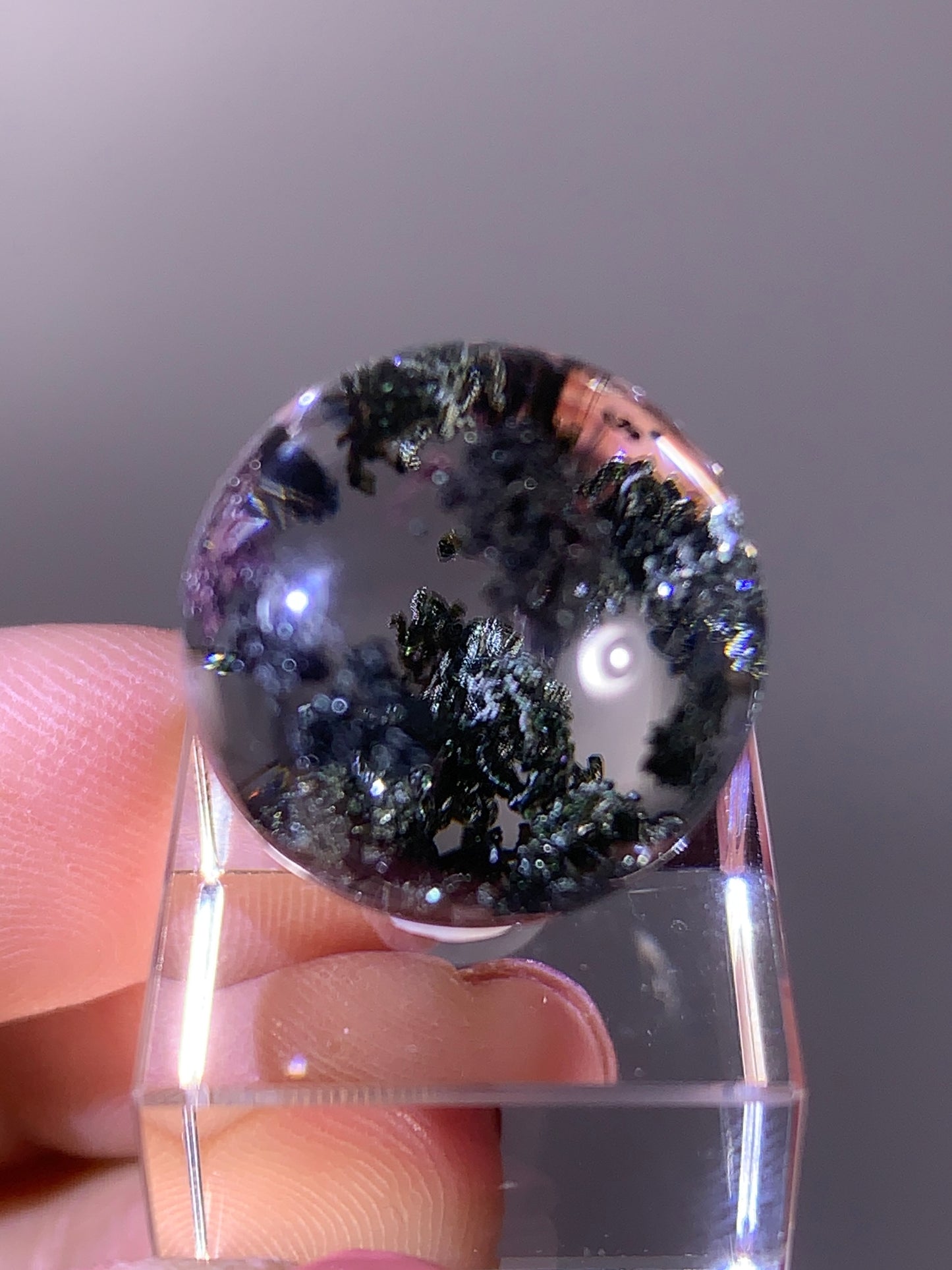 High-Quality Deep Green Noodle Formation Garden Quartz Sphere from Brazil