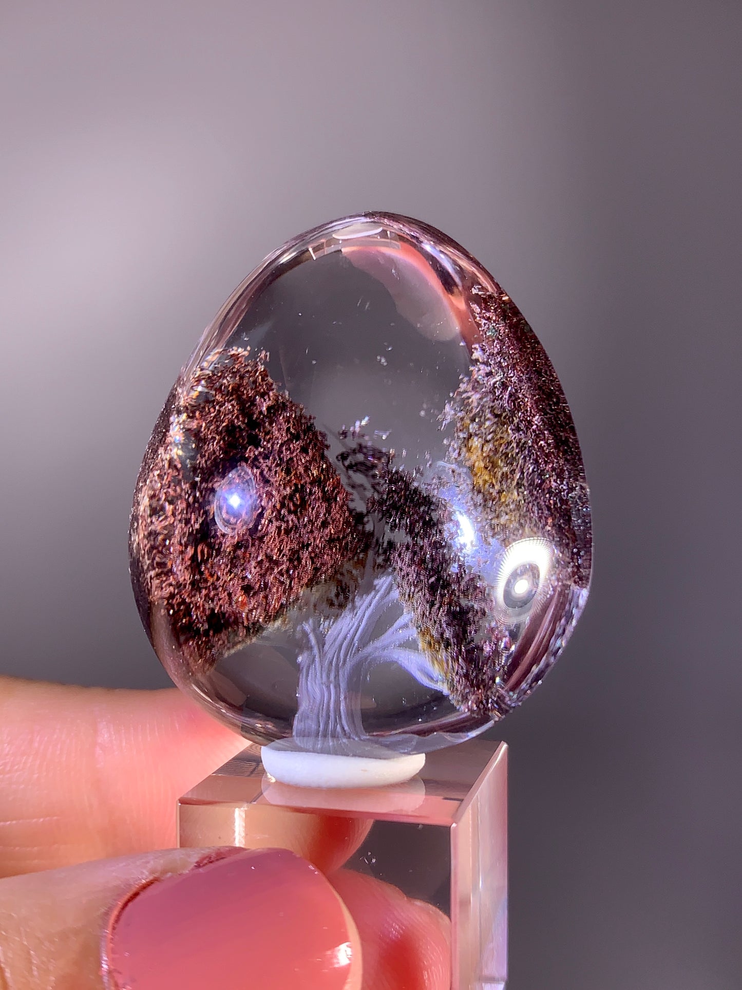 High-Quality Four Seasons Garden Quartz Autumn Tree Landscape Carving Polished Teardrop Crystal from Brazil