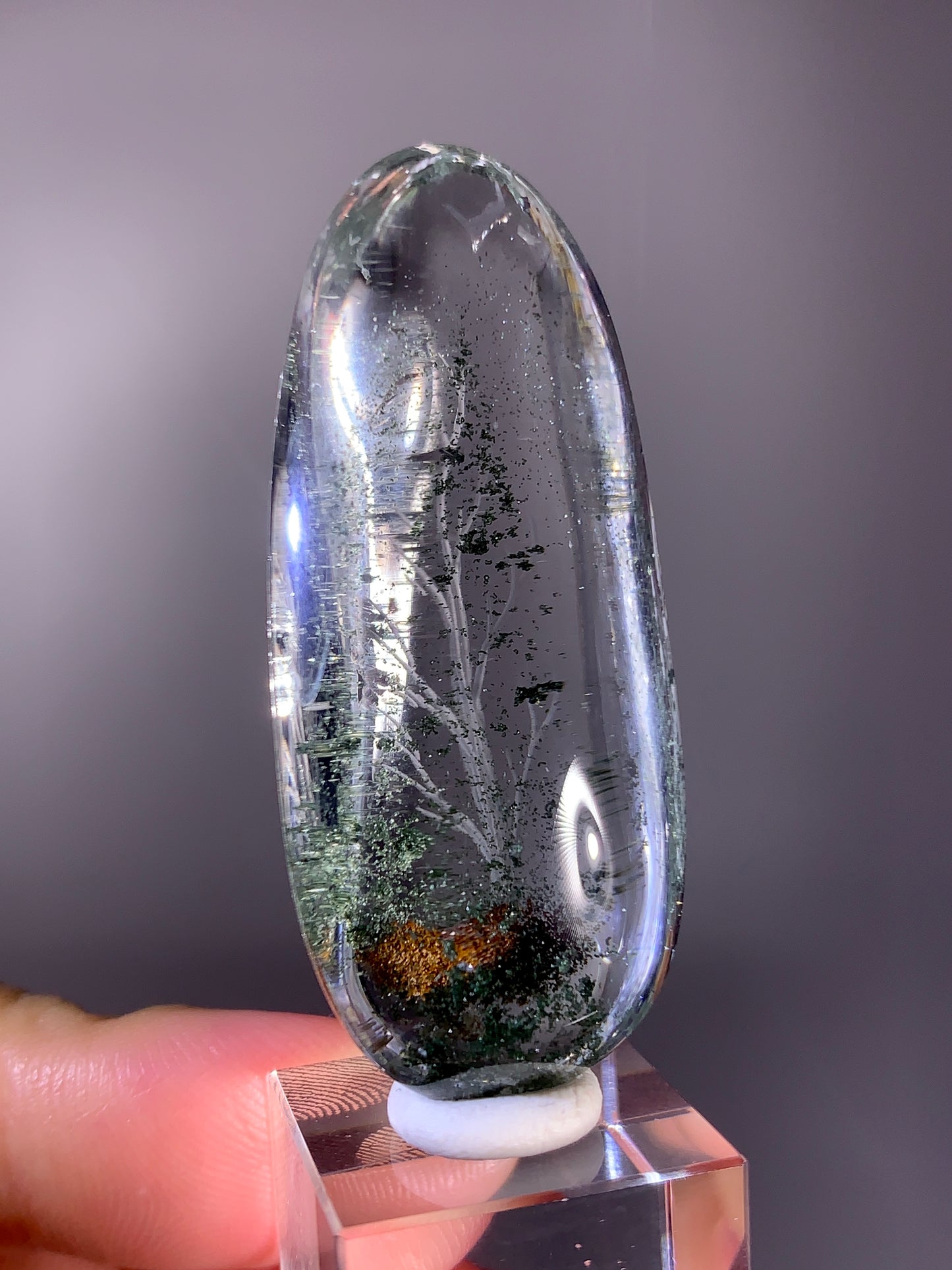 High-Quality Four Seasons Garden Quartz Autumn Tree Landscape Carving Polished Teardrop Crystal from Brazil