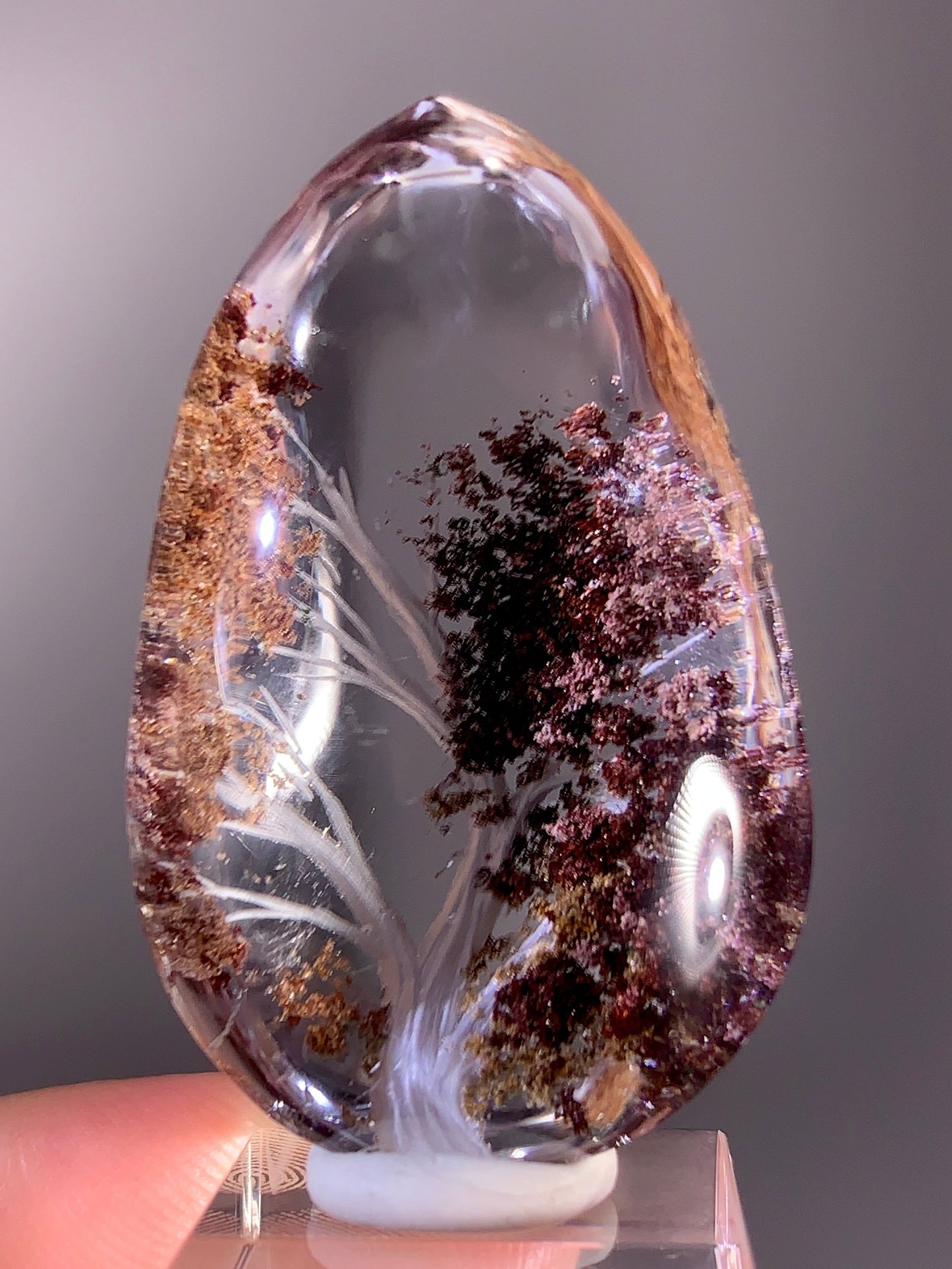 High-Quality Four Seasons Garden Quartz Autumn Tree Landscape Carving Polished Teardrop Crystal from Brazil