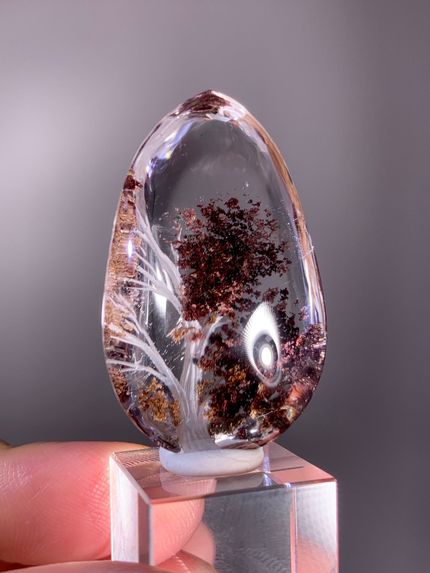 High-Quality Four Seasons Garden Quartz Autumn Tree Landscape Carving Polished Teardrop Crystal from Brazil
